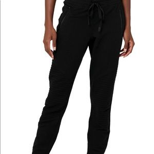 Alo urban Moto sweatpants